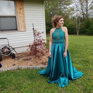 Elegant Teal Evening Gown